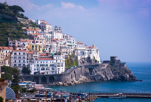 Amalfi Coast, Italy: Squeeze Lemons or Lounge? The Ultimate Dilemma